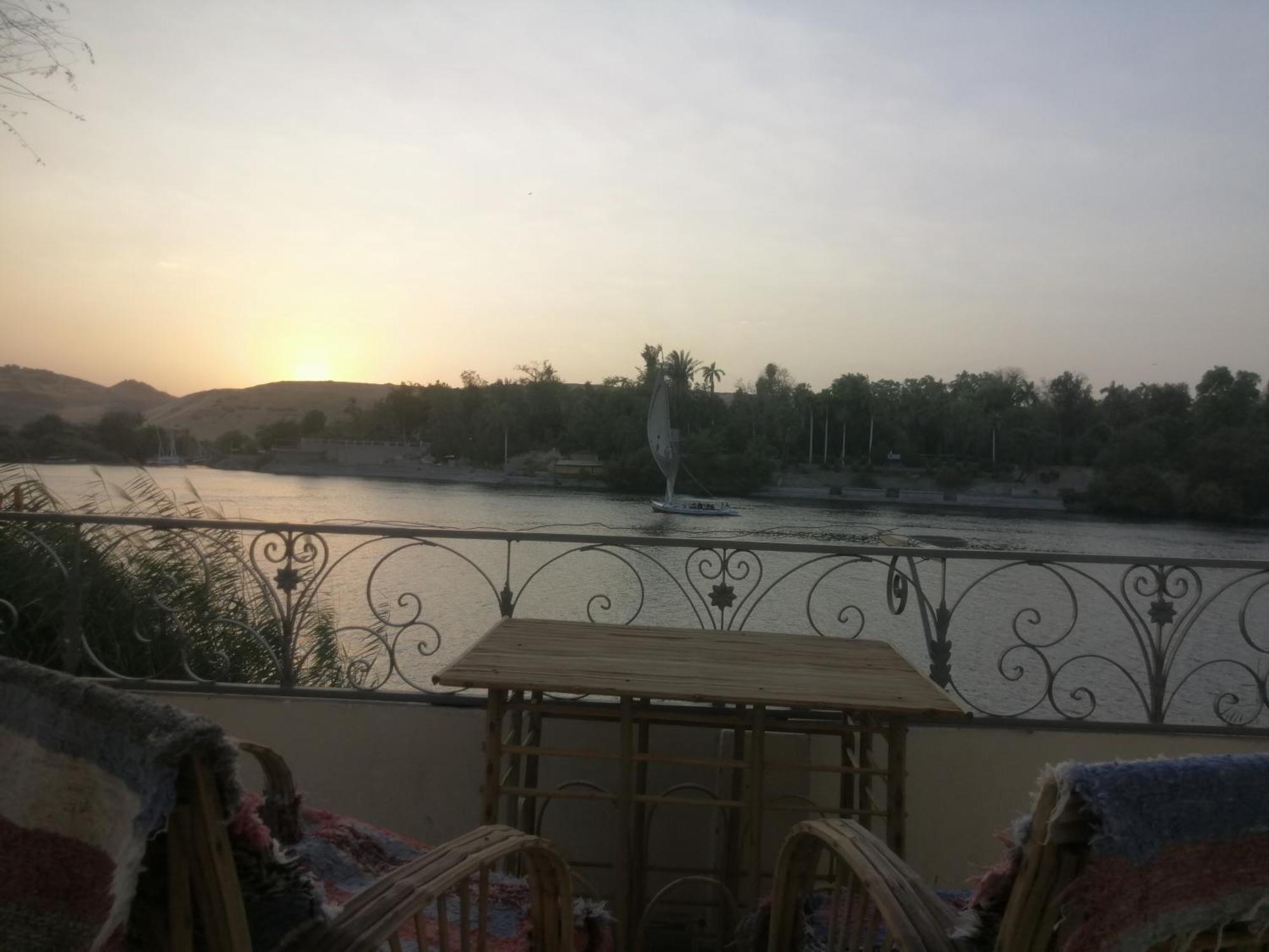 Nubian Bride Guest House Aswan Exterior foto